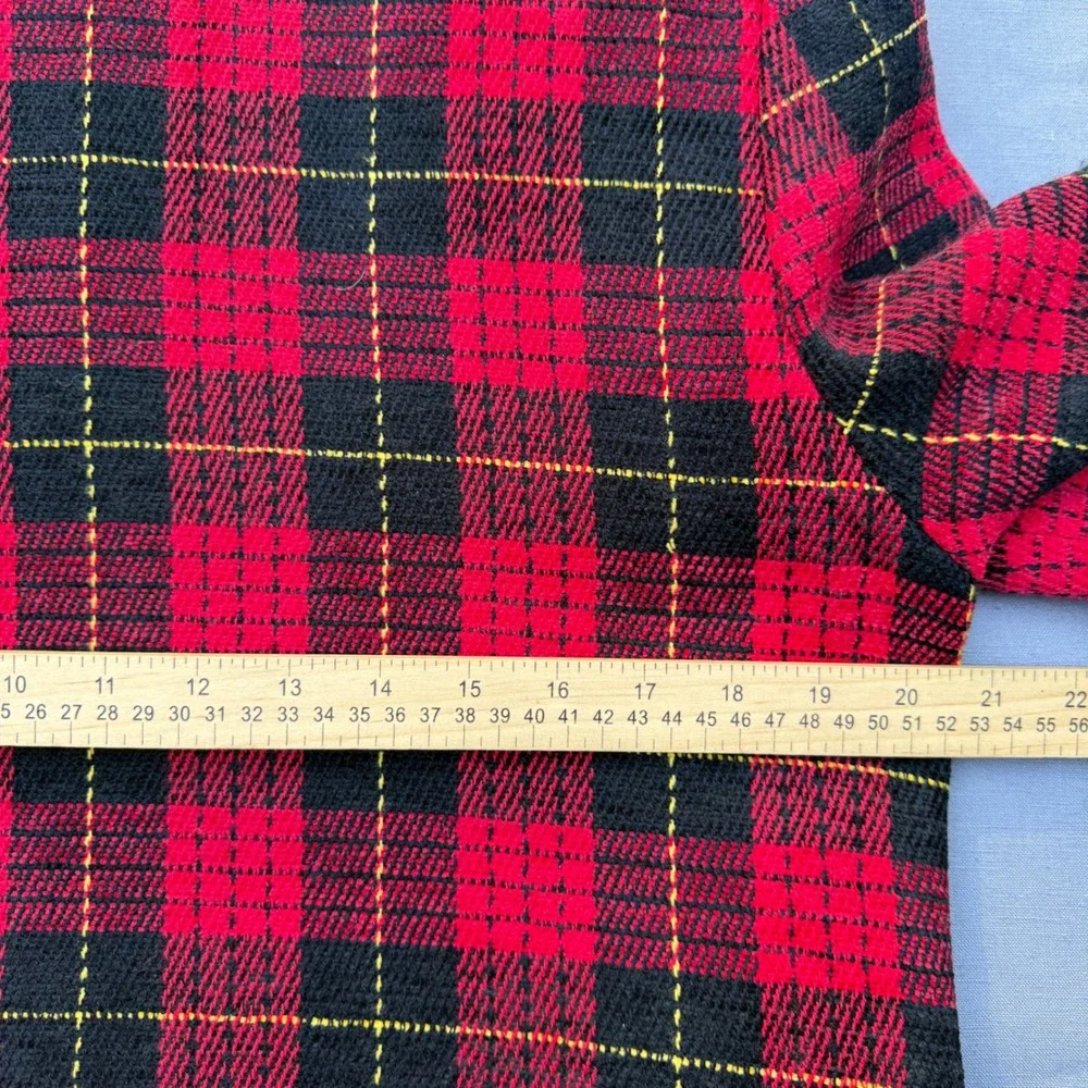 VTG Sag Harbor Red Tartan Plaid Jacket 14 Button Front Lined 90s Classic Preppy